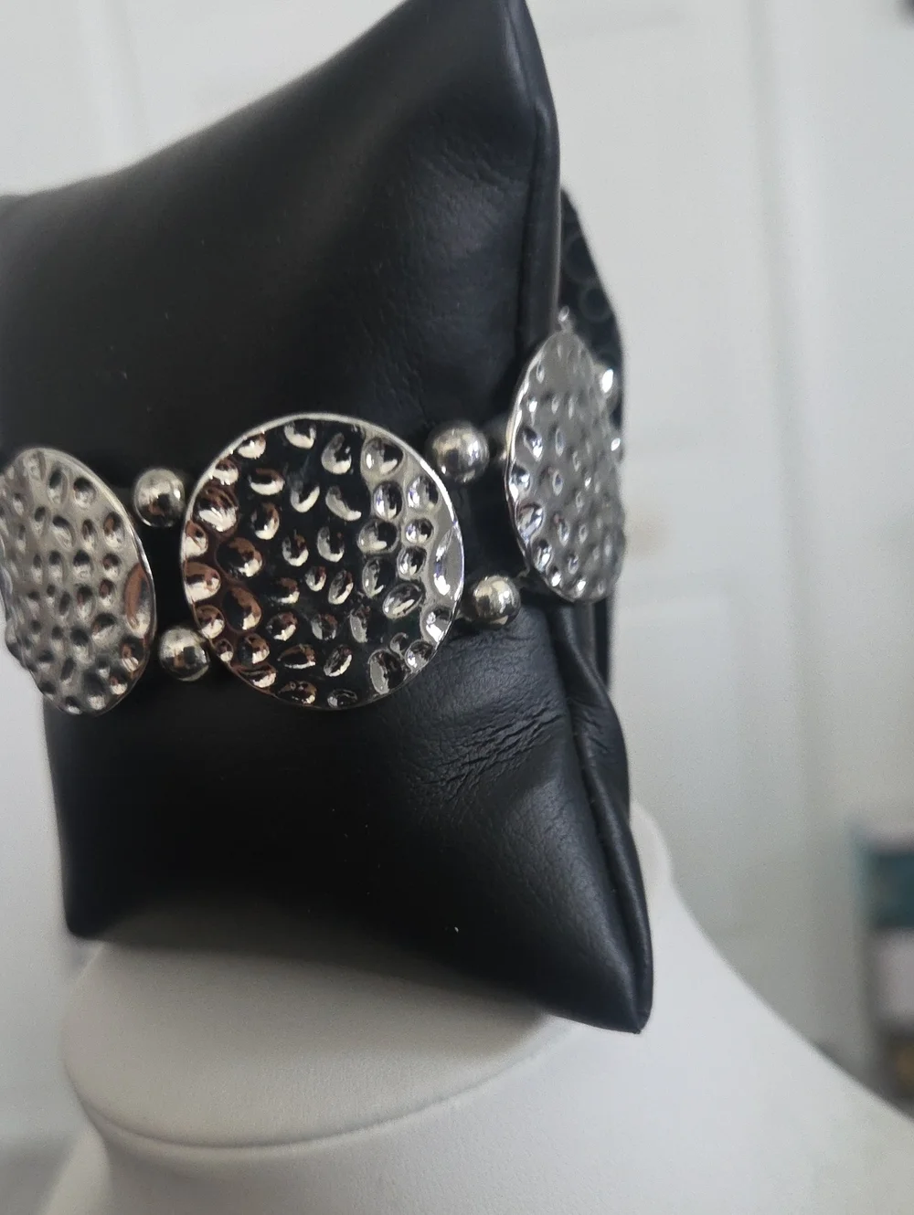 Paparazzi Glisten And Learn Silver Bracelet NWT